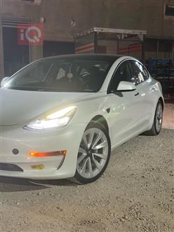 تسلا موديل 3